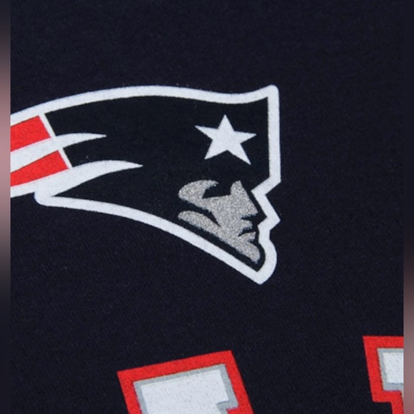 Rob Gronkowski New England Patriots Youth Performance Shirt - Picture 3 of 7